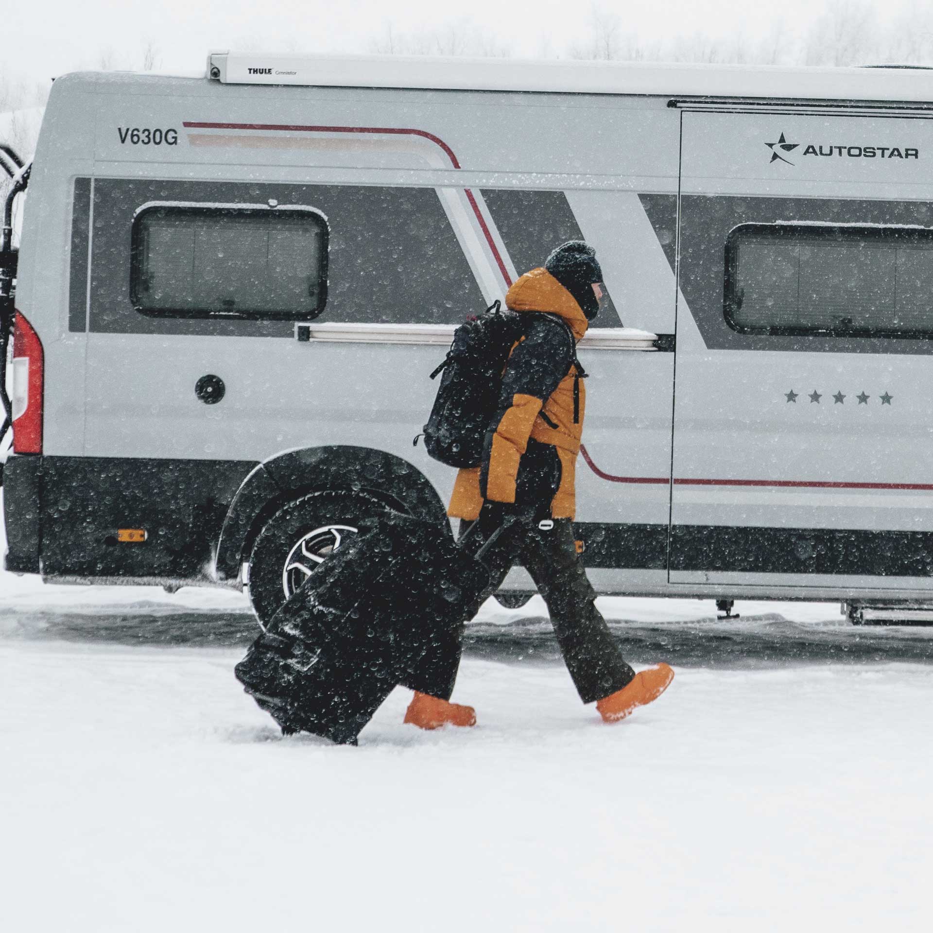 Expedition Clamshell Duffle 110L