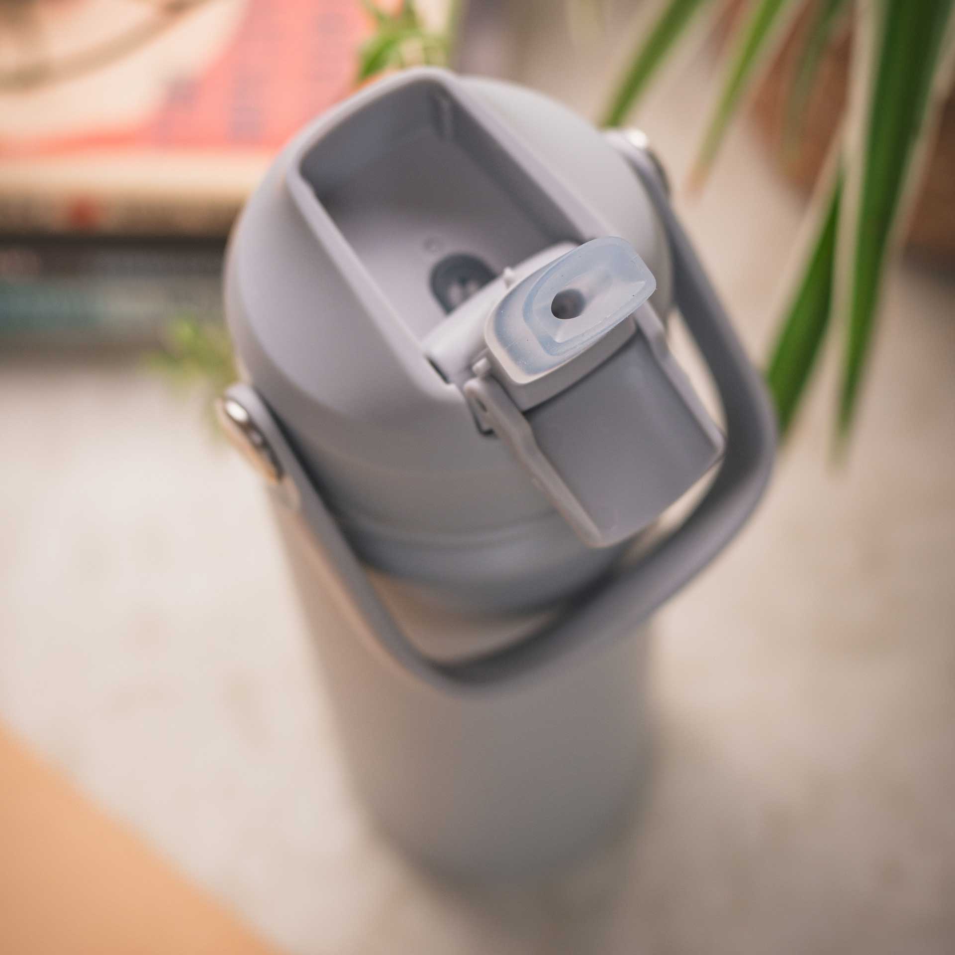 Flip-Top Flask - variant[Light Grey]